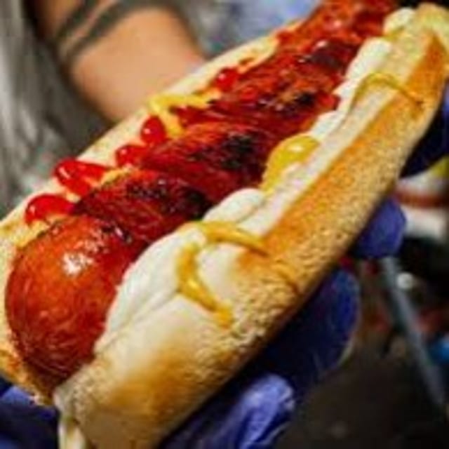 Hotdog.